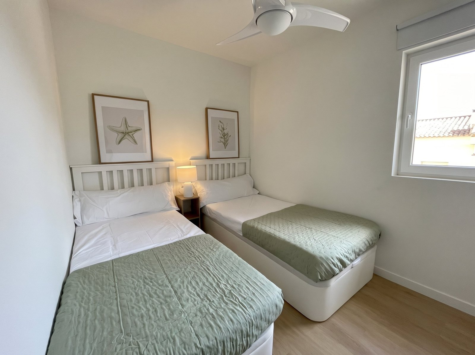 Segunda habitación con dos camas individuales