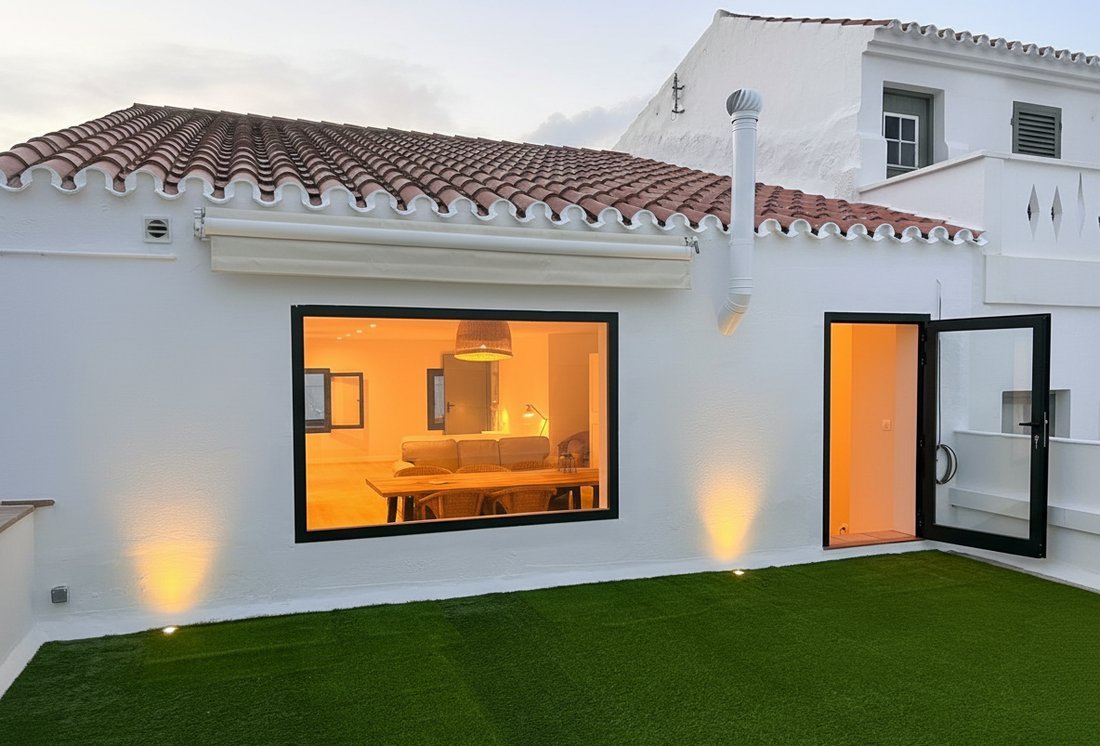 Terraza del loft reformado en Sant Lluís